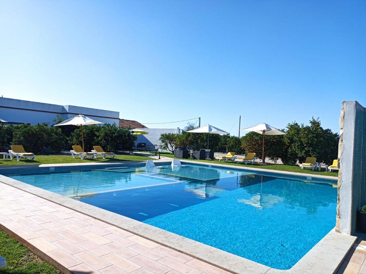 Quinta Dos I's - Algarve Farm stay *